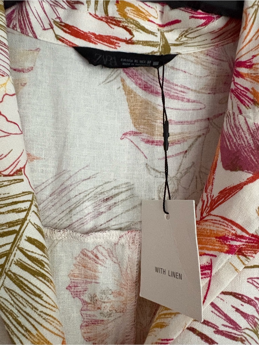Zara Cream li en blend Maxi Dress with Pink & Yellow Tropical Print - Picture 8 of 9